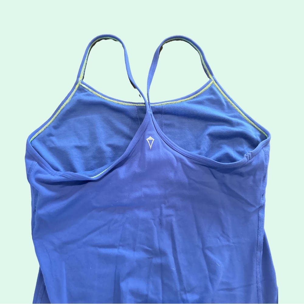 ivivva tank